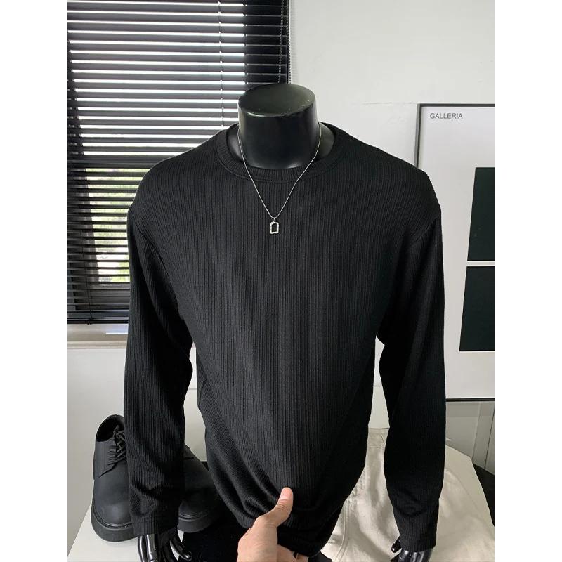 Herren Geripptes Langarmshirt aus Feinstrick mit Rundhalsausschnitt Drune