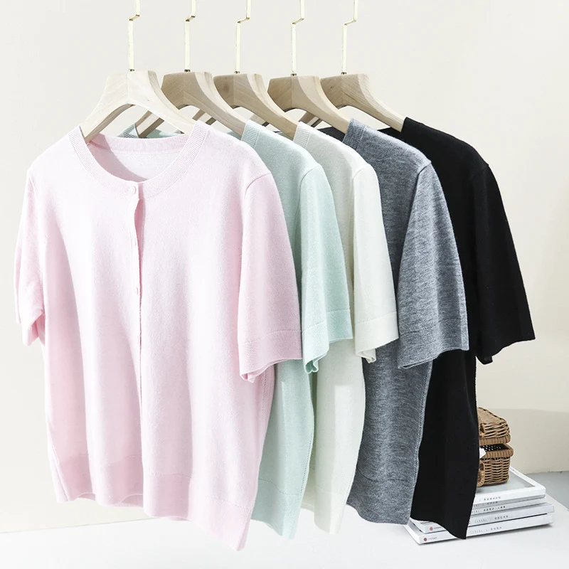 Damen Kurzarm-Feinstrick-Cardigan mit Rundhalsausschnitt und durchgehender Knopfleiste Drune