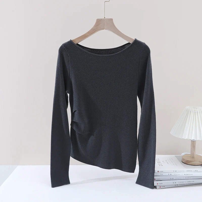 Damen Feines Rippenstrick-Longsleeve mit weitem U-Boot-Ausschnitt & seitlicher Raffung Drune