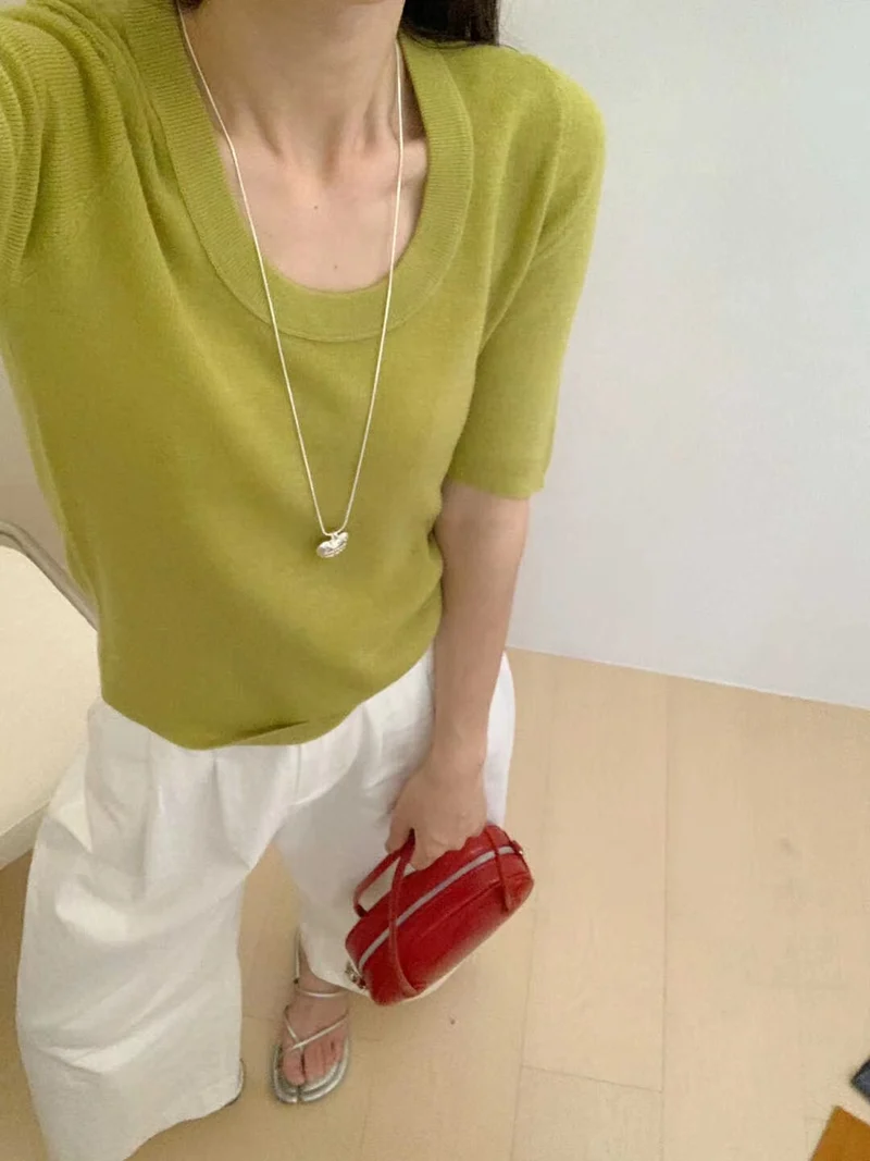 Damen Feines Feinstrick-Shirt mit tiefem Rundhals und dreiviertel Ärmeln Drune