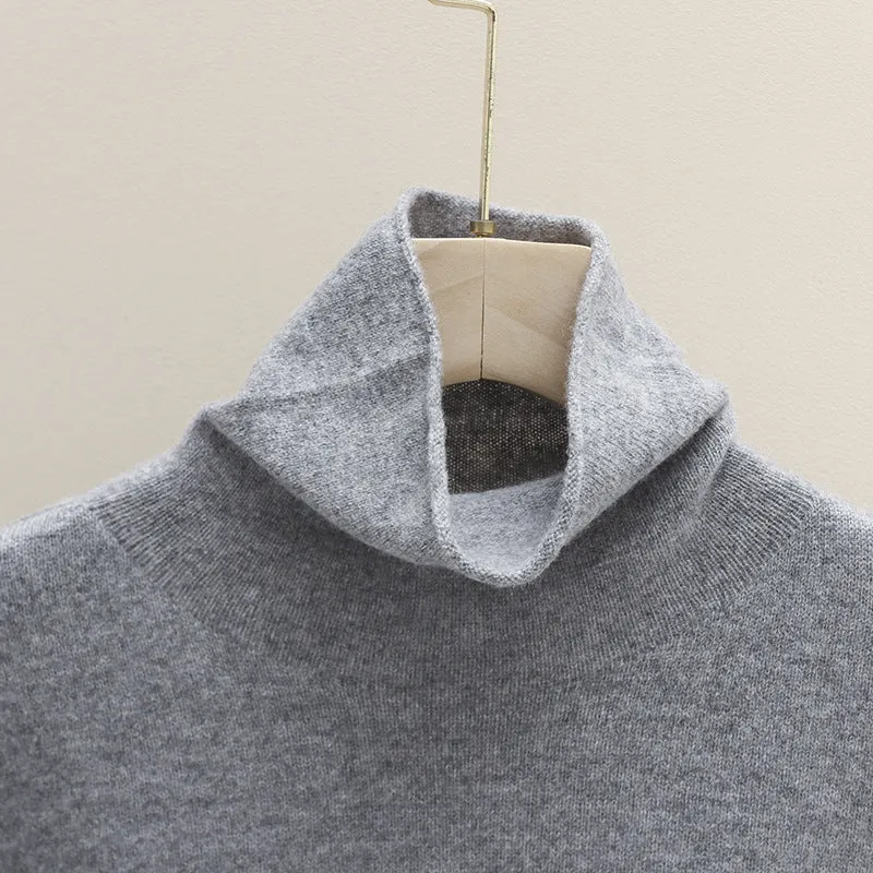 Damen Feiner Rollkragenpullover aus leichtem Feinstrick mit geripptem Saum und schmaler Silhouette Drune