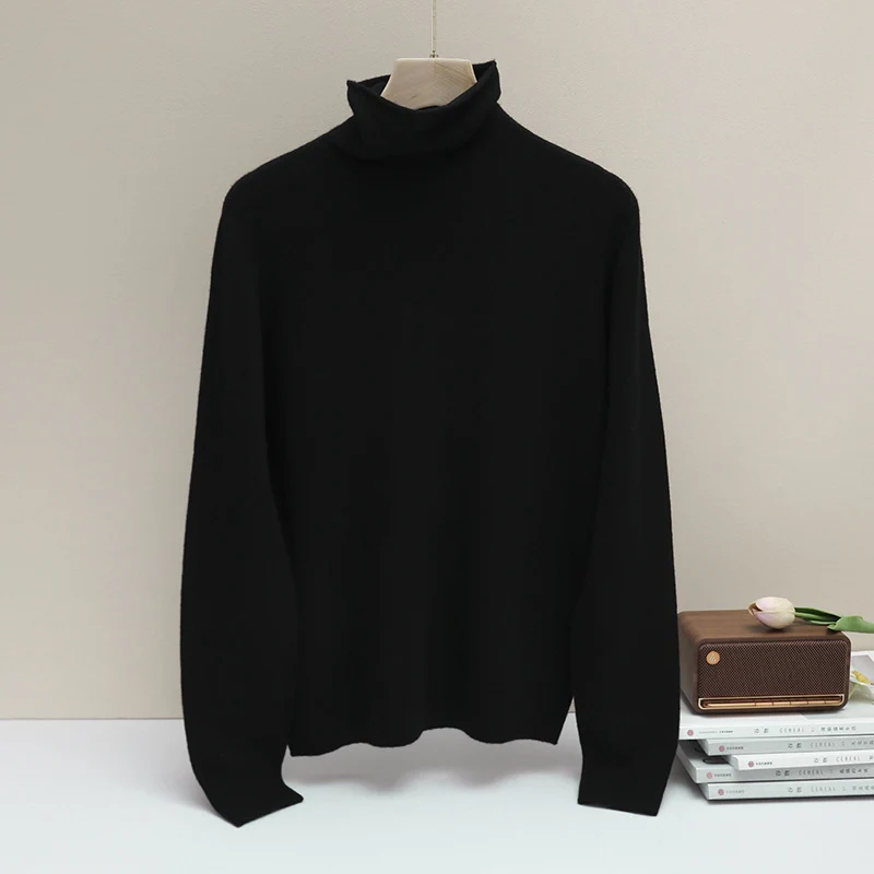 Damen Feiner Rollkragenpullover aus leichtem Feinstrick mit geripptem Saum und schmaler Silhouette Drune