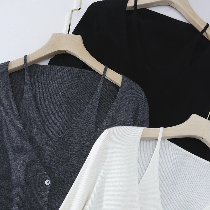 Damen feiner Rippstrick-Cardigan mit integriertem Spaghettitop und tiefem V-Ausschnitt Drune