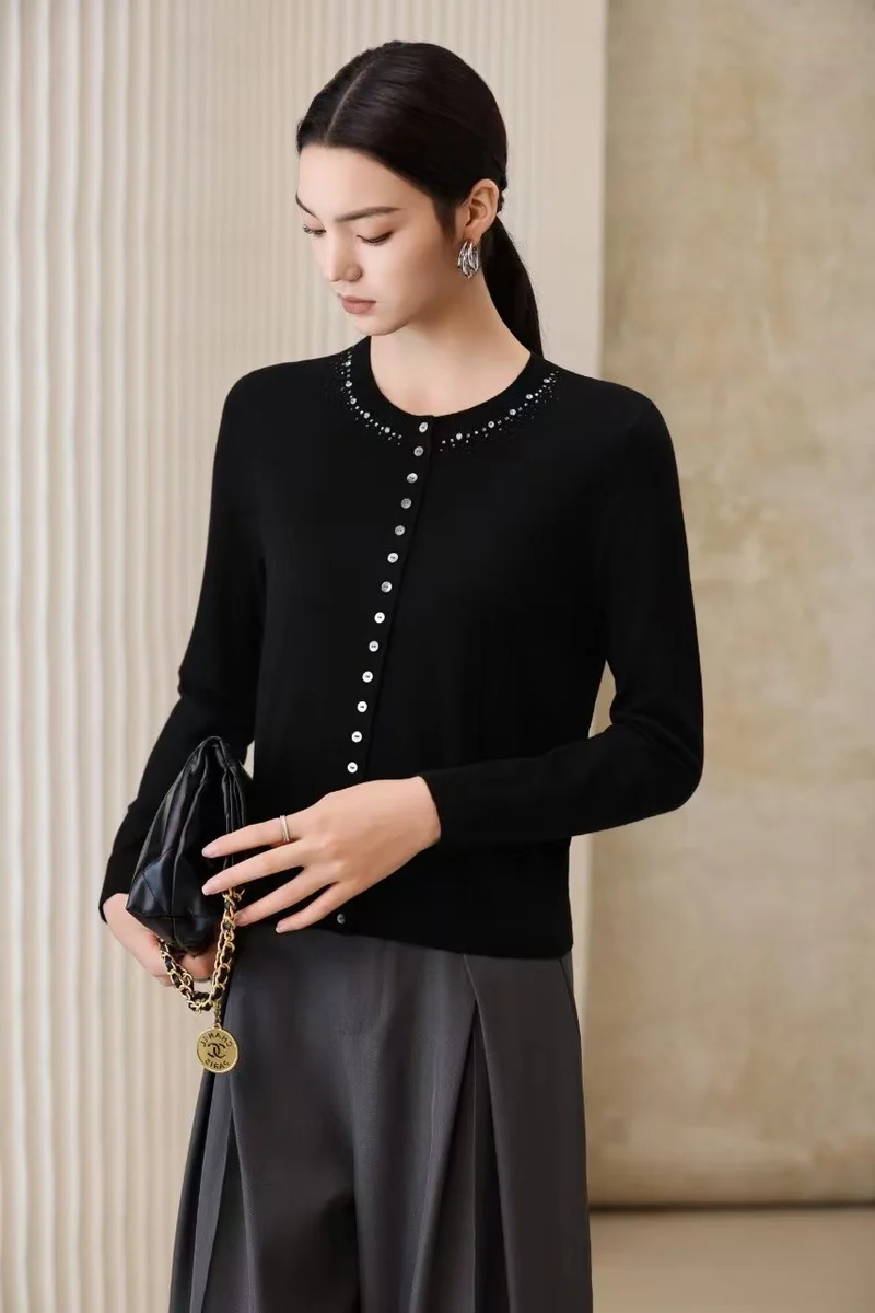Damen Feiner Feinstrick-Cardigan mit Perlendekor am Rundhalsausschnitt Drune