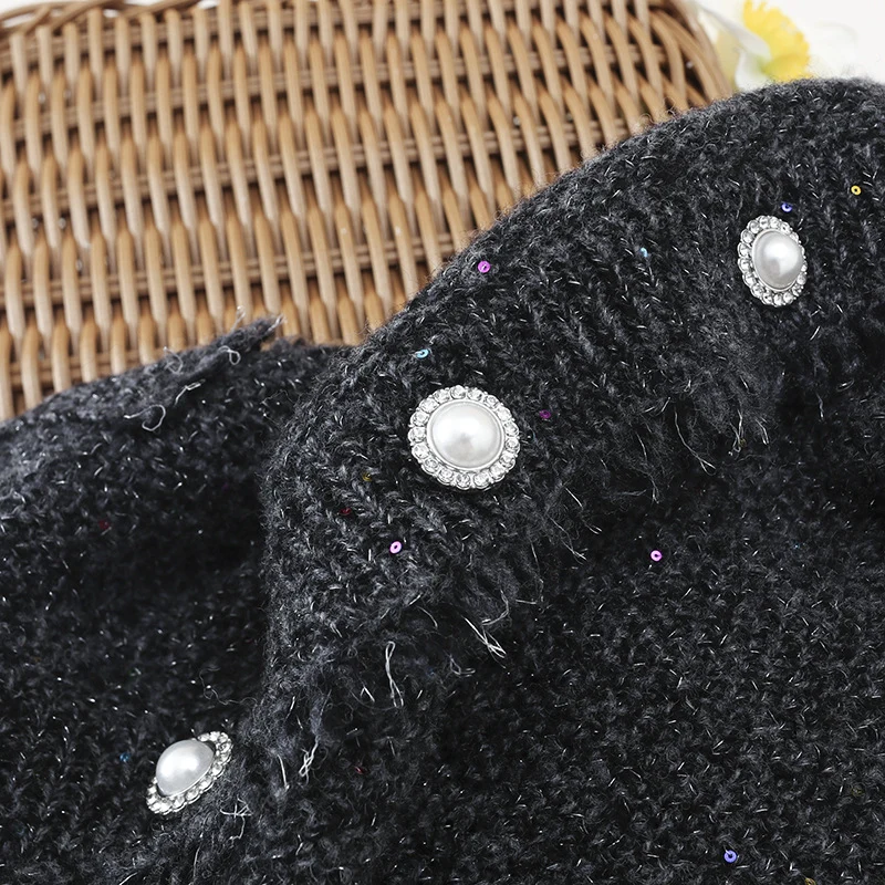 Damen Bouclé-Cardigan mit Perlmuttknöpfen und aufgesetzten Taschen Drune