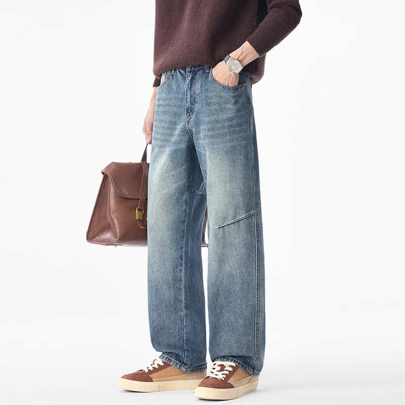 Herren Weite Denimhose mit komfortabler Bundhöhe und markanter Knie-Naht Drune