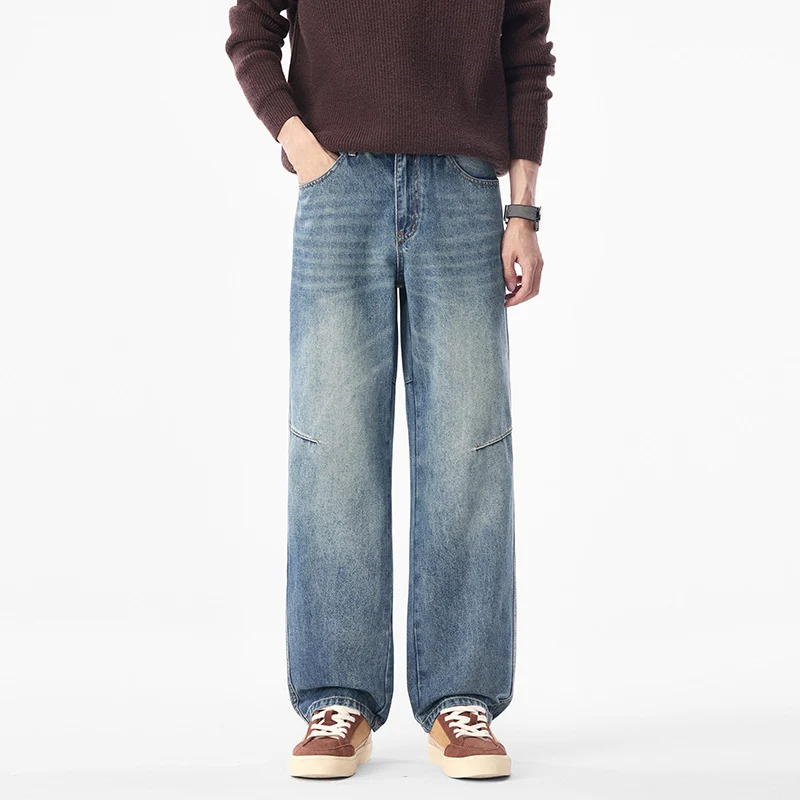 Herren Weite Denimhose mit komfortabler Bundhöhe und markanter Knie-Naht Drune