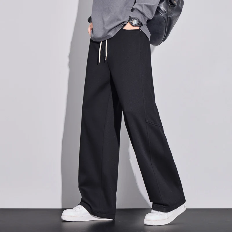 Herren weite Cargo-Sweathose aus angerautem Sweat mit Kordelzug Drune