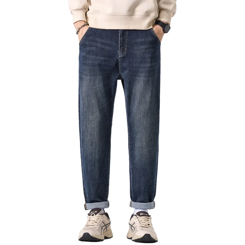 Herren Tapered-Denimhose mit mittelhohem Bund, gekrempeltem Saum und dezenter Used-Waschung Drune