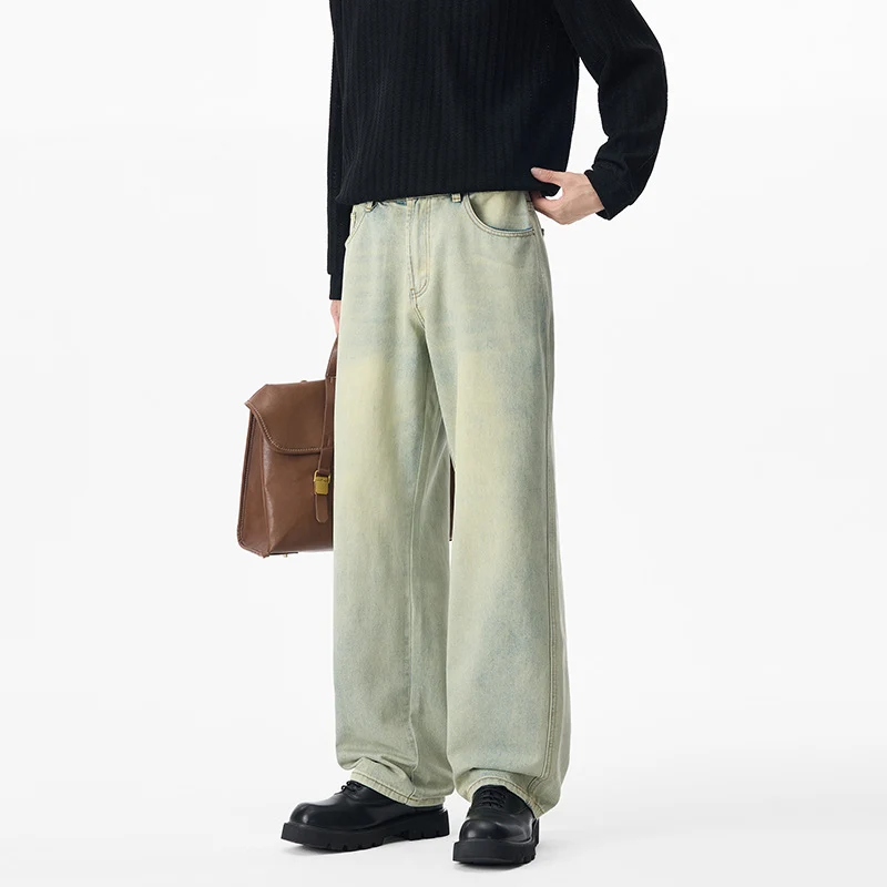Herren Locker geschnittene Denim-Jeans mit weitem Bein und soften Vintage-Fade Drune
