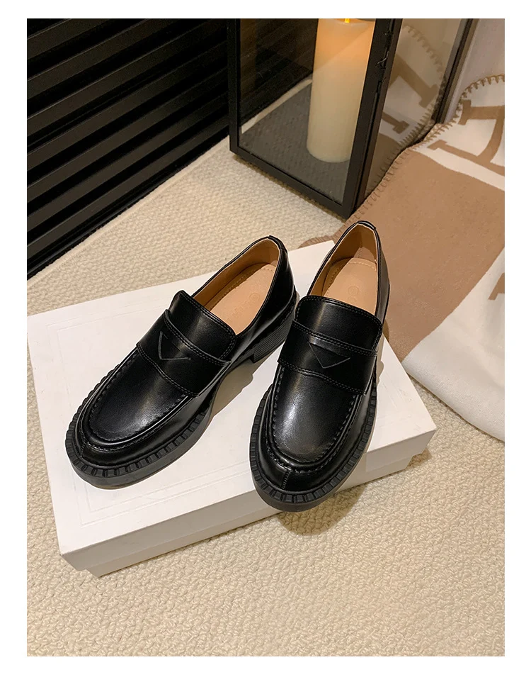Damen Zeitlose Penny‑Loafer mit profiliertem Gummirand und Mokassin‑Naht Drune