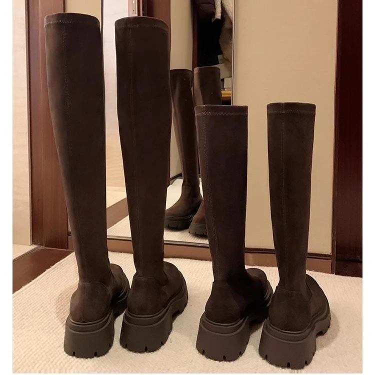 Damen Wadenhohe Veloursleder-Stiefel mit markanter Lug‑Profilsohle und elastischem Schlupfschaft Drune