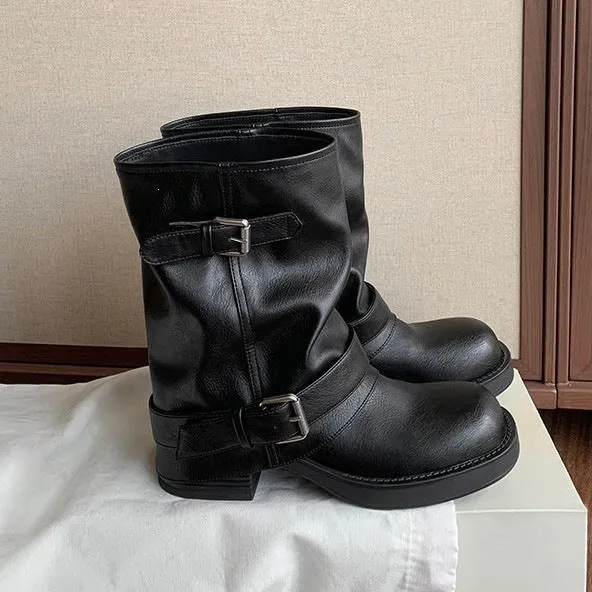 Damen Wadenhohe Bikerstiefel aus Glattleder mit Doppelschnallen und gerafftem Schaft Drune