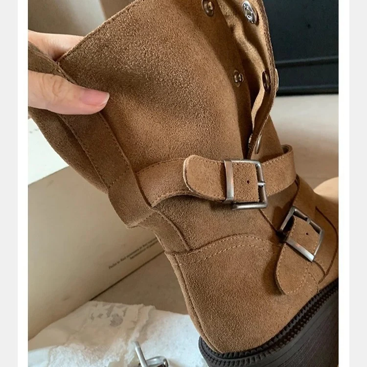Damen Veloursleder-Bikerstiefel mit Schnallen und mittlerem Blockabsatz Drune