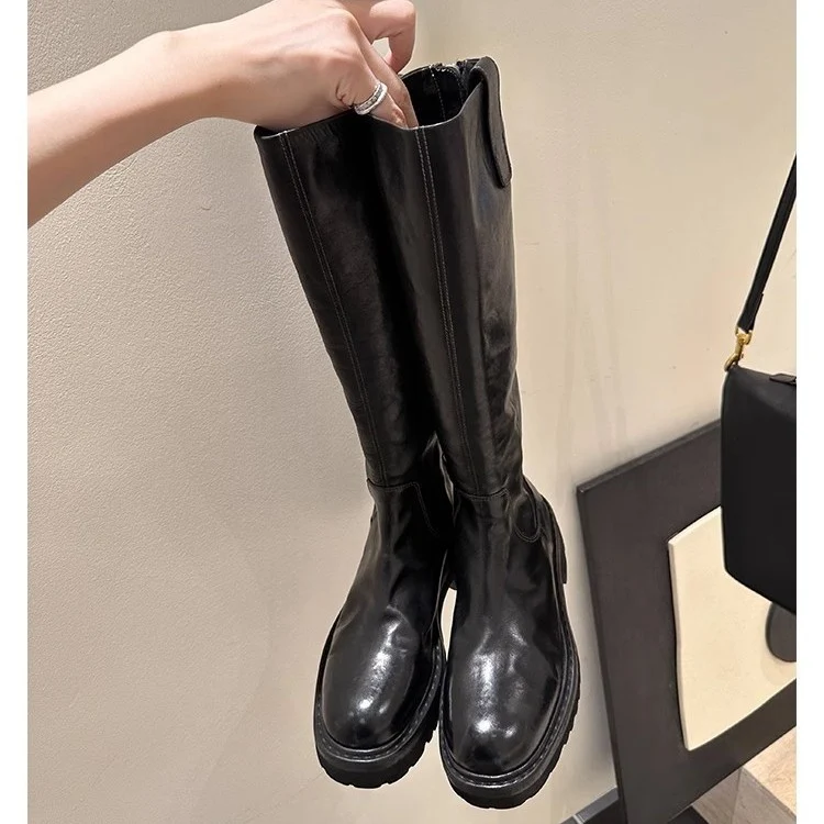 Damen Schlanke Langschaft-Stiefel aus Glattleder mit robuster Profilsohle Drune