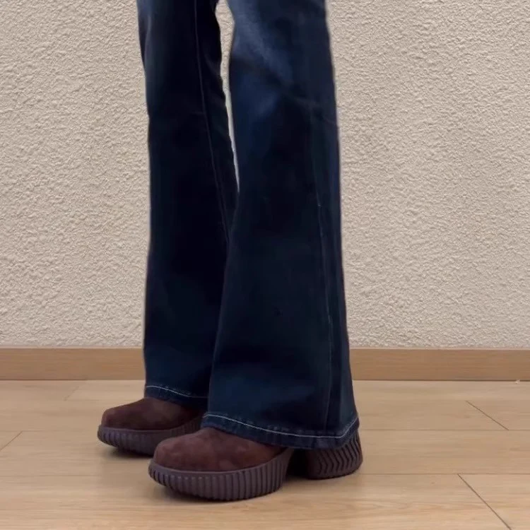 Damen Plateau-Slip-On mit skulpturaler Lug-Sohle und gepolstertem Komfortfußbett Drune