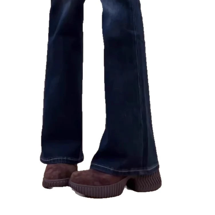 Damen Plateau-Slip-On mit skulpturaler Lug-Sohle und gepolstertem Komfortfußbett Drune