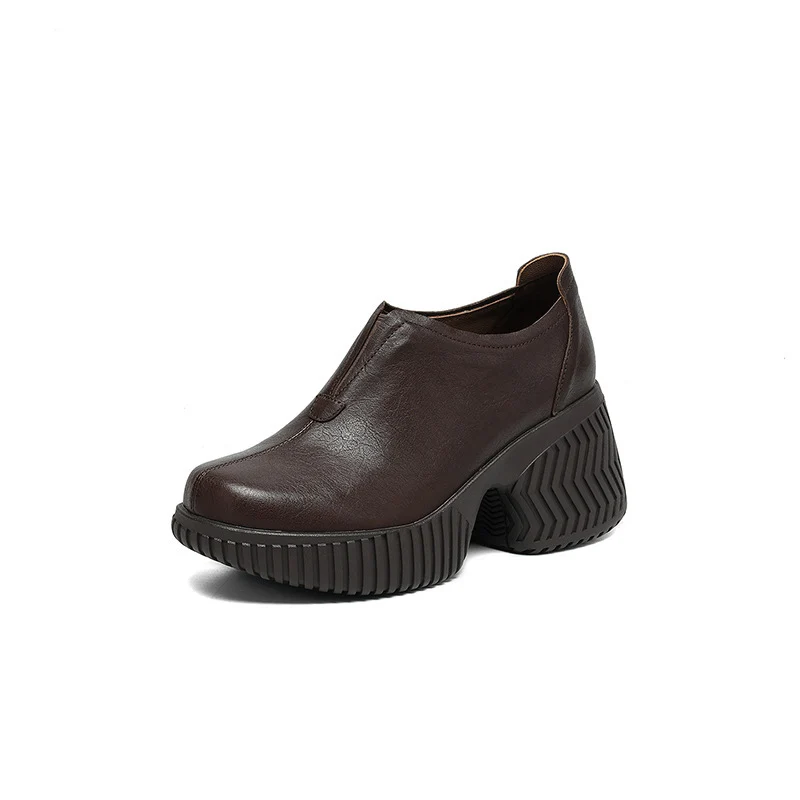 Damen Plateau-Slip-On mit skulpturaler Lug-Sohle und gepolstertem Komfortfußbett Drune