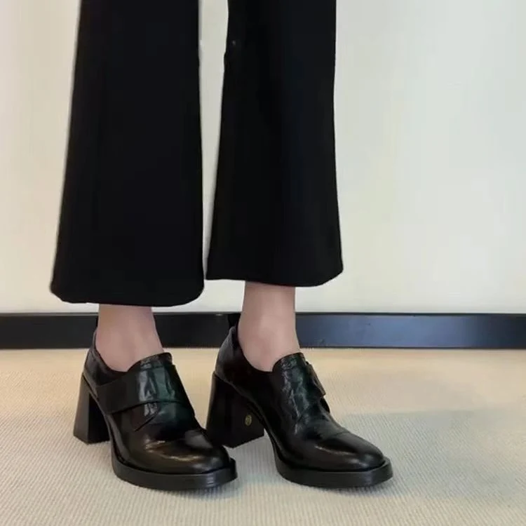 Damen Monkstrap-Loafer mit breitem Riemen und skulpturiertem Blockabsatz Drune