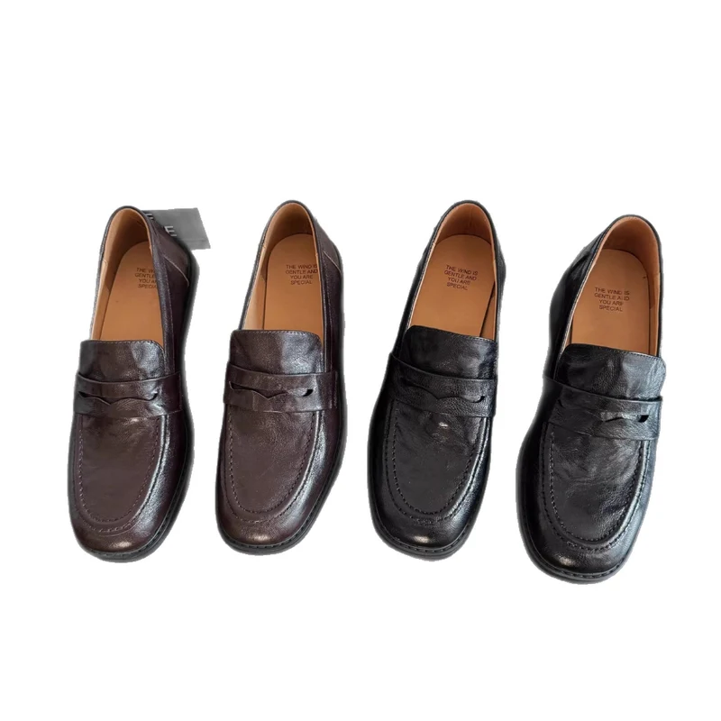 Damen Leder-Pennyloafer mit Mokassin-Naht und profilierter Laufsohle Drune