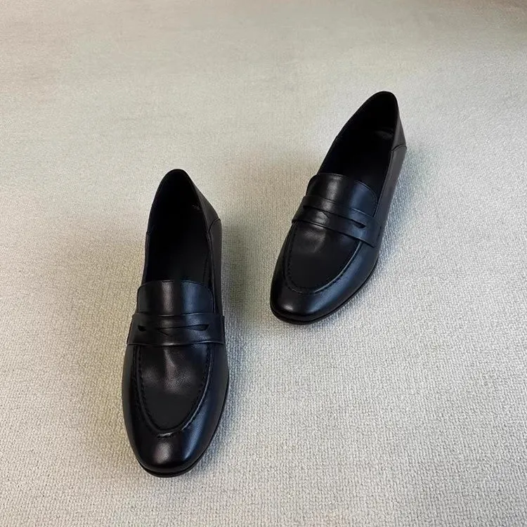 Damen Glattleder-Loafer mit niedrigem Blockabsatz und klassischem Penny-Steg Drune