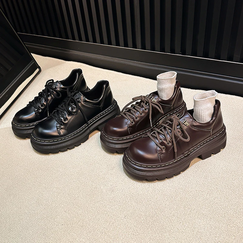 Damen Chunky-Plateau‑Schnürer im Derby‑Look mit profilierter Lug‑Sohle Drune