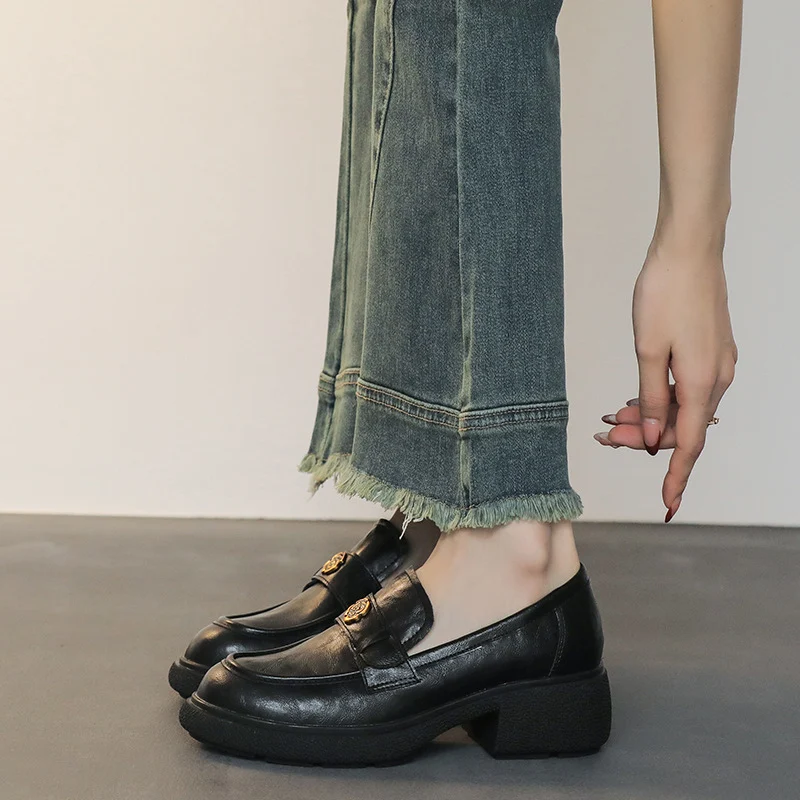 Damen Chunky‑Loafer aus Glattleder mit Emblem‑Applikation und profilierter Blocksohle Drune
