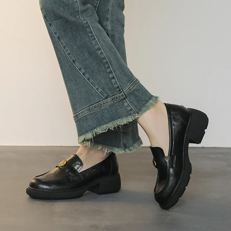 Damen Chunky‑Loafer aus Glattleder mit Emblem‑Applikation und profilierter Blocksohle Drune