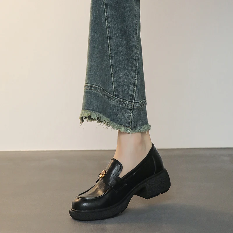 Damen Chunky‑Loafer aus Glattleder mit Emblem‑Applikation und profilierter Blocksohle Drune