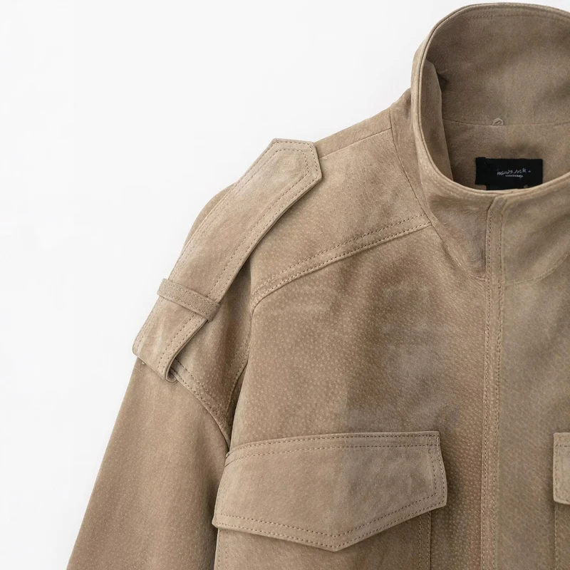 Damen Veloursleder-Bomberjacke mit Schulterpatten und aufgesetzten Brusttaschen Drune