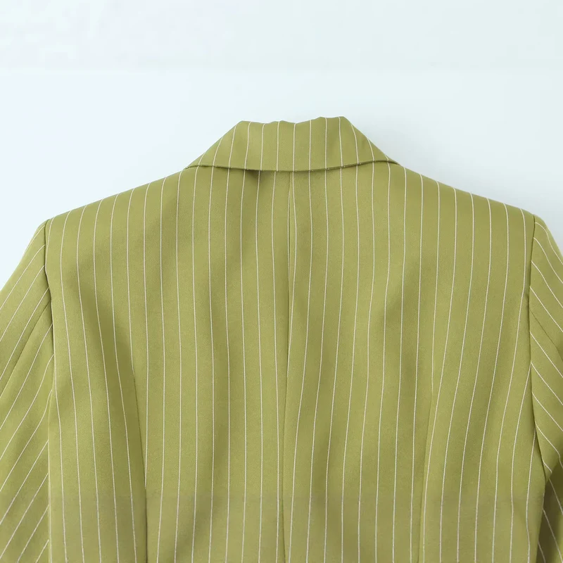 Damen Taillierter Cropped-Blazer mit Bundgürtel und Nadelstreifen Drune