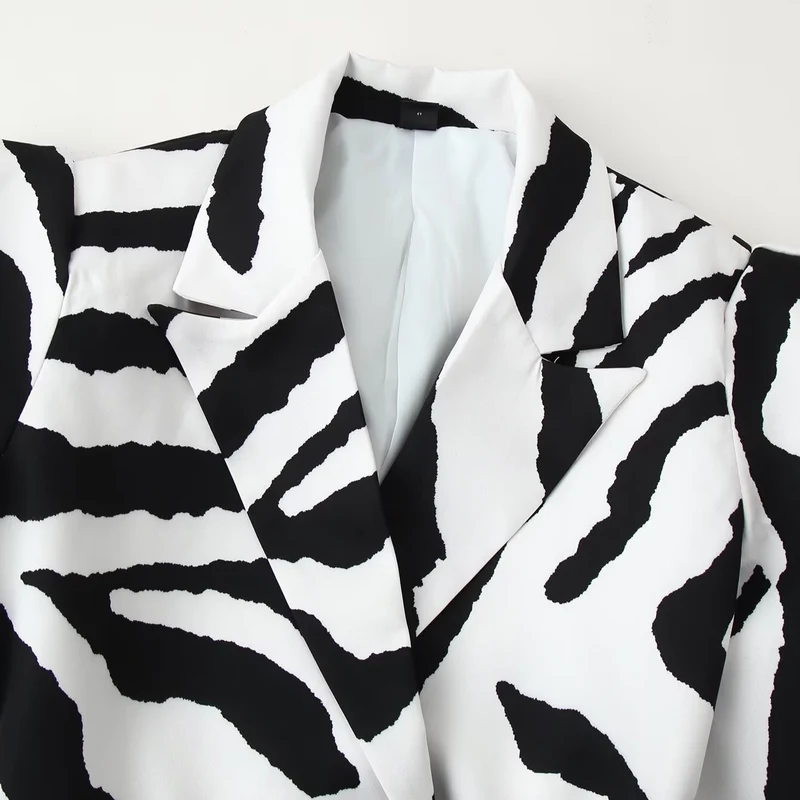 Damen Taillierter Blazer mit Bindegürtel und Cut-Out-Schultern Drune