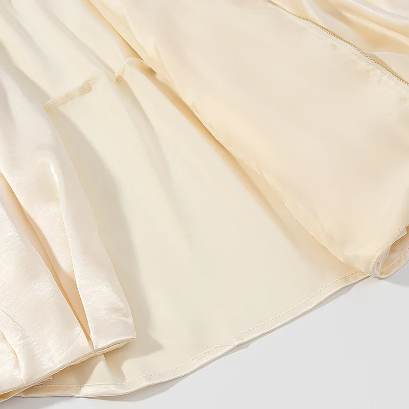Damen Satin-Cape-Bluse mit Reißverschluss, Ballonärmeln und gerafftem Saum Drune