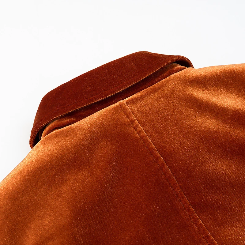 Damen Samt-Boxy-Jacke mit Pattentaschen und goldenen Zierknöpfen Drune