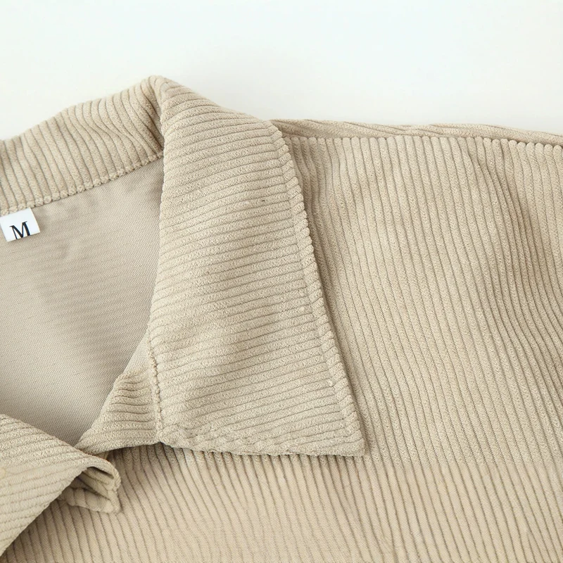 Damen Langes Hemdkleid aus Cord‑Ripp mit durchgehender Knopfleiste, Hemdkragen und abgerundetem Saum Drune
