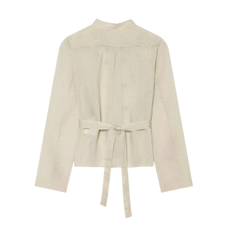 Damen Kurzjacke mit Stehkragen, chinesischen Kordelverschlüssen und Nadelstreifen Drune