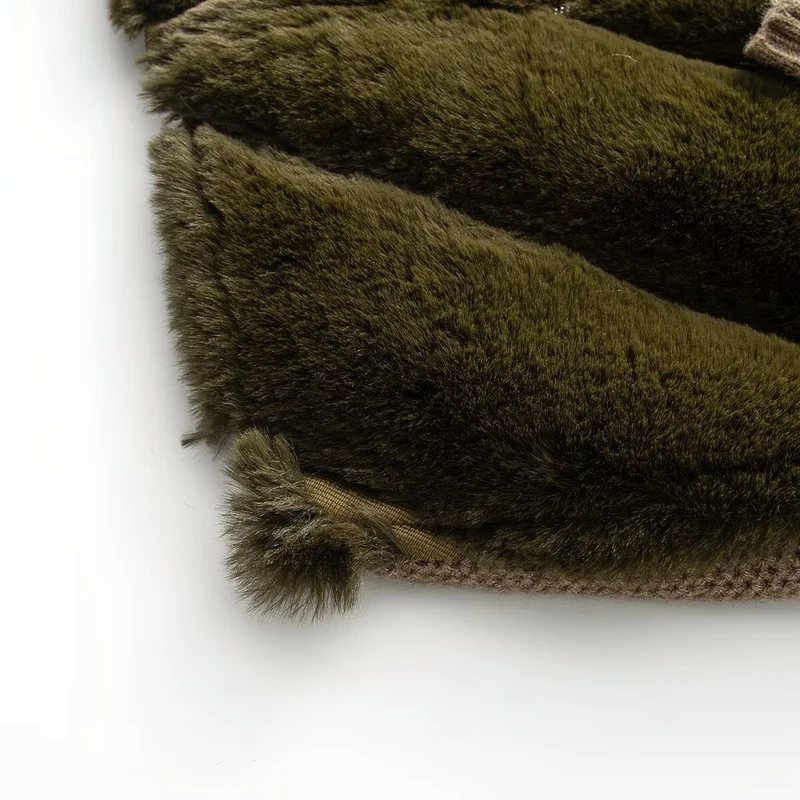 Damen Kurzjacke mit Kunstpelz‑Einsatz, grobgestrickten Ärmeln und Stehkragen Drune