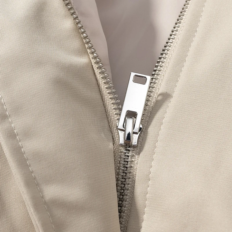 Damen Kurzjacke mit Cape-Schulter, Stehkragen und Taillengürtel Drune