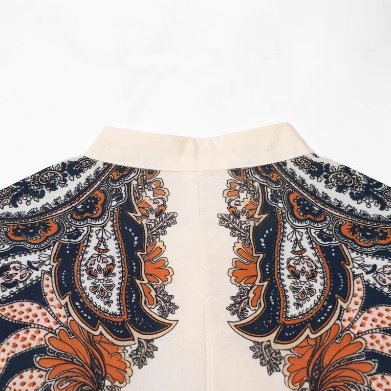 Damen Maxikleid im Stufenrock-Design mit Paisley-Print, Stehkragen und Taillenschnur Drune