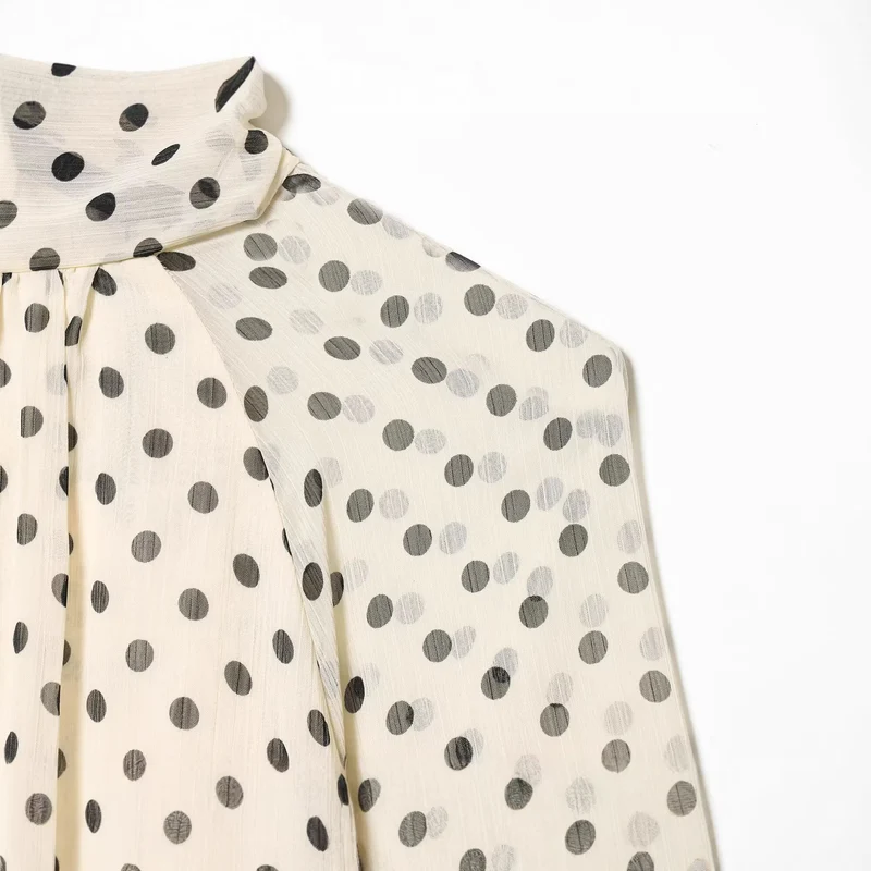 Damen Luftige Chiffon-Bluse mit Polka-Dots, Drapiertem Schlauchkragen und Ballonärmeln Drune
