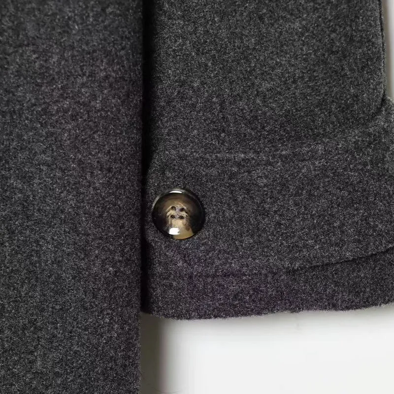 Damen Longline-Mantel mit Funnelkragen und minimalistischer Frontknopfleiste Drune