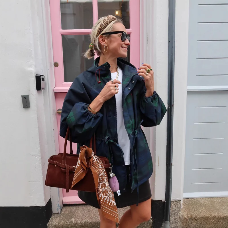 Damen Leichte Kapuzenjacke im Parka-Stil mit Kordelzug und Karomuster Drune