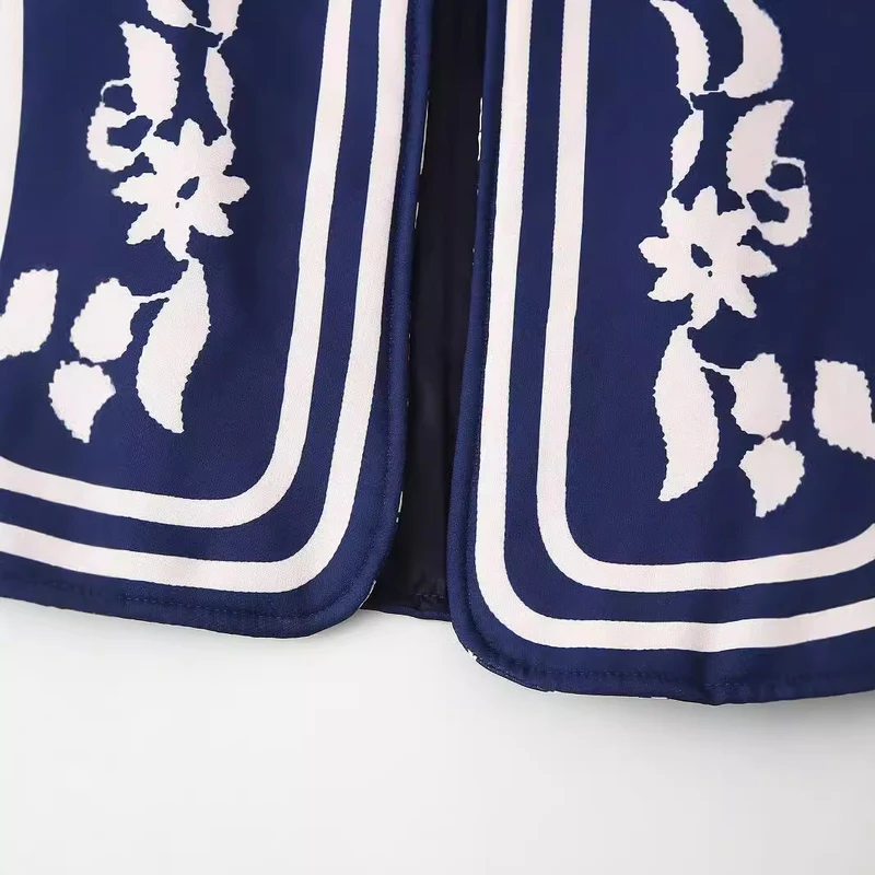 Damen Leichte Blousonjacke im floralen Muster mit Rundhals, Balloonärmeln und kontrastierenden Streifen Drune