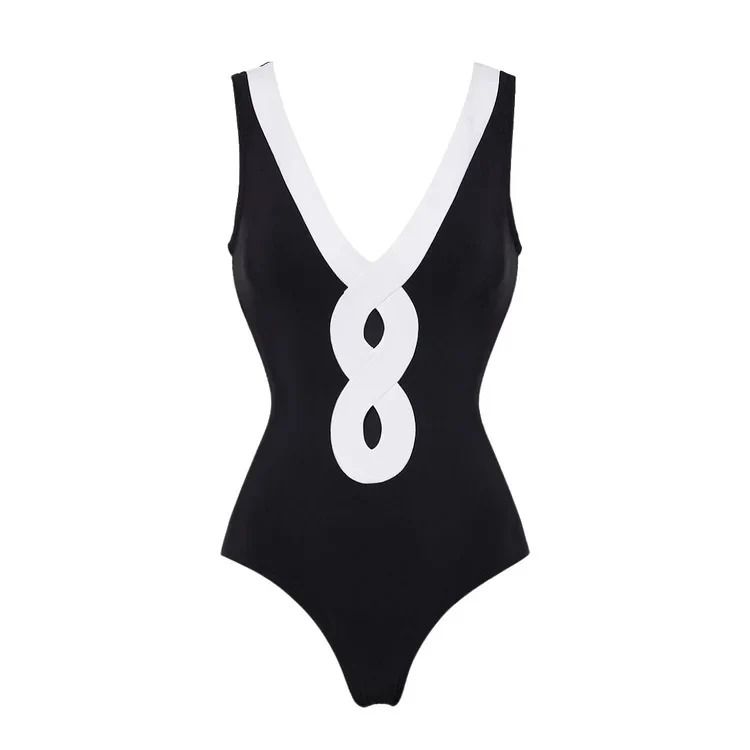 Damen Bandeau-Badeanzug mit elegantem Wickelrock Drune