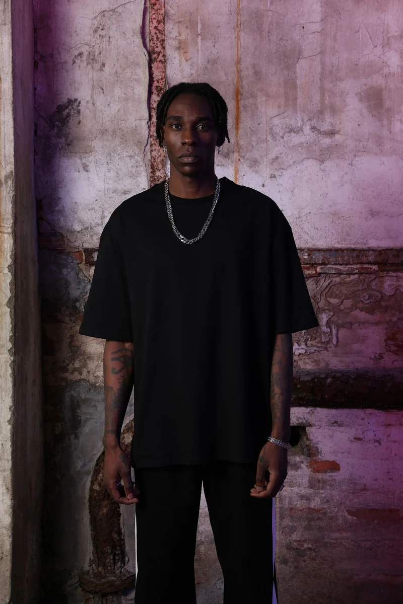 Herren Oversize T-Shirt aus schwerer Bio-Baumwolle mit weitem Schnitt Drune