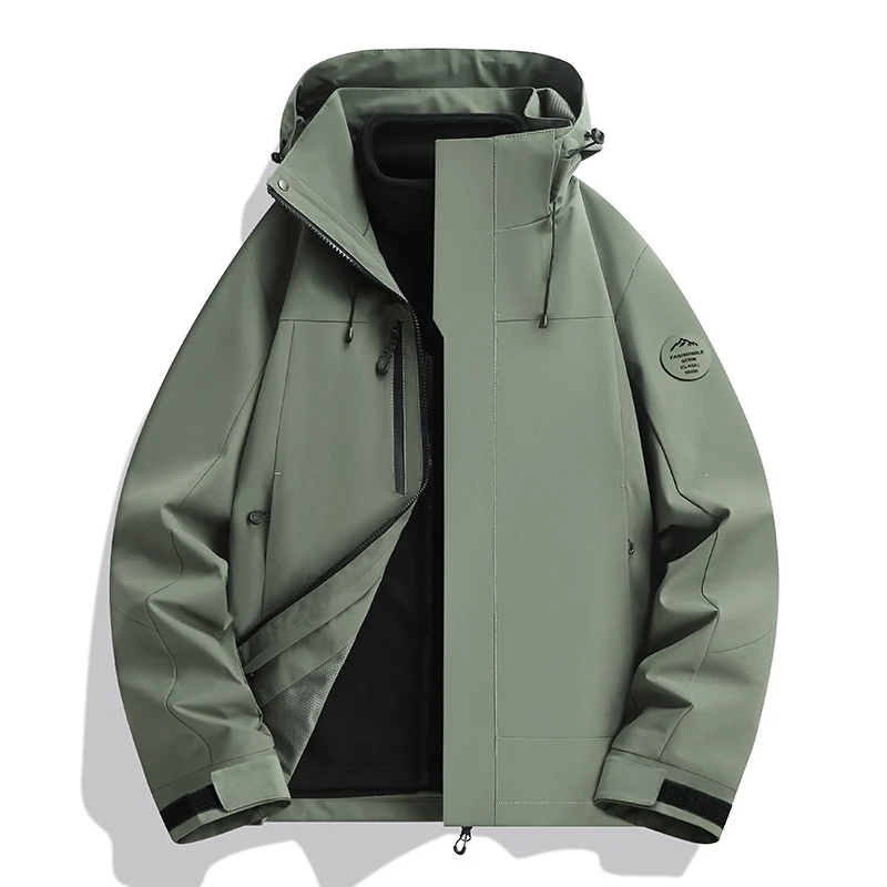 Herren Wetterfeste Softshelljacke mit Fleece‑Innenfutter, verstellbarer Kapuze & Reißverschluss‑Brusttasche Drune