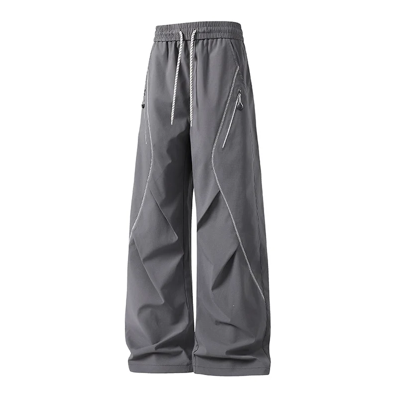 Herren Weite Utility-Jogginghose aus Funktionsnylon mit Kordelzug, Reißverschlusstaschen & kontrastierenden Nahtleisten Drune