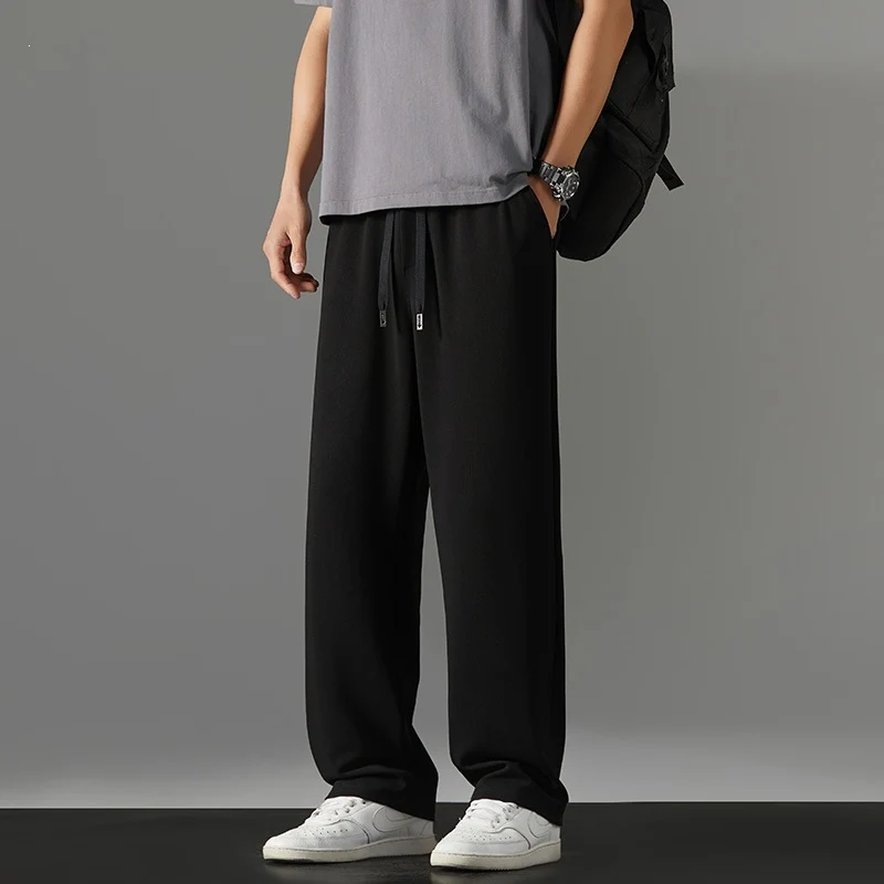 Herren weite Relaxed-Jogginghose aus French-Terry mit Kordelzug, elastischem Bund & geradem Bein Drune