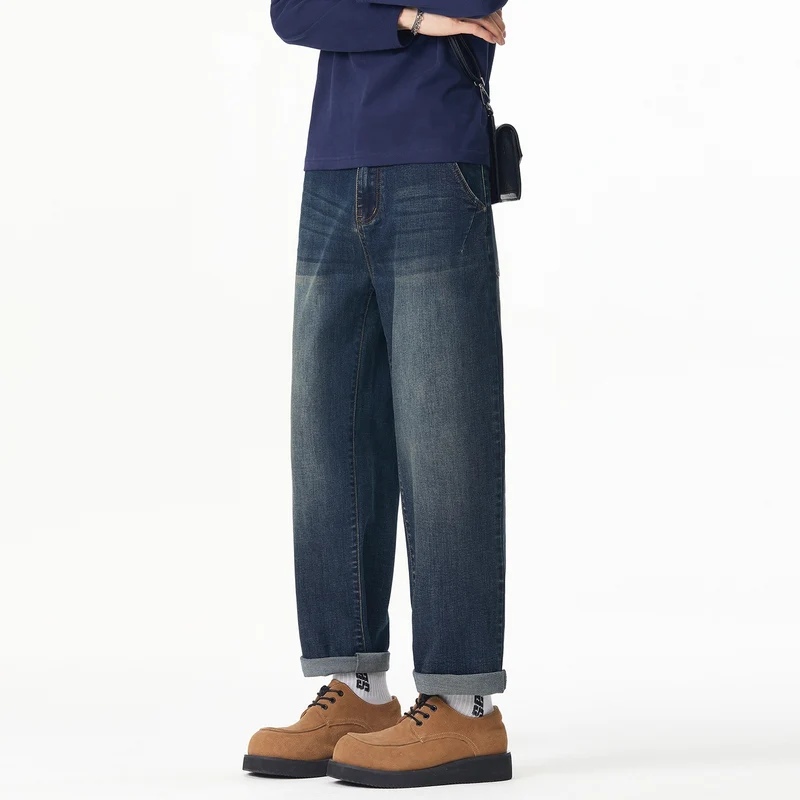 Herren Weite gerade geschnittene Denim-Jeans mit Used‑Wash und Umschlagbund Drune
