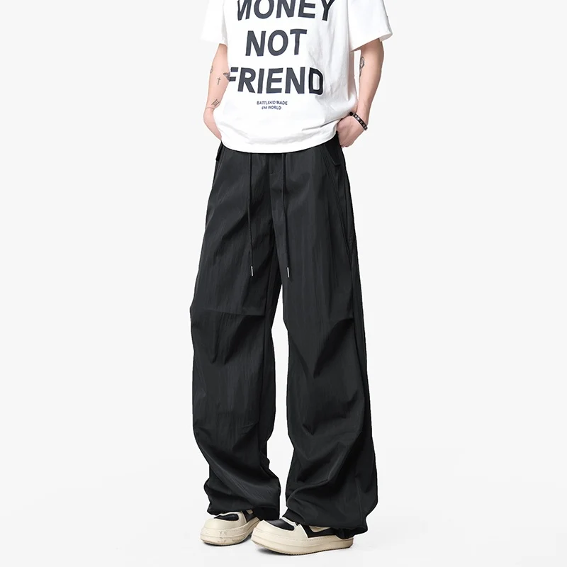 Herren Weite Funktions-Nylonhose mit Tunnelzugbund, Utility-Taschen & Baggy-Silhouette Drune